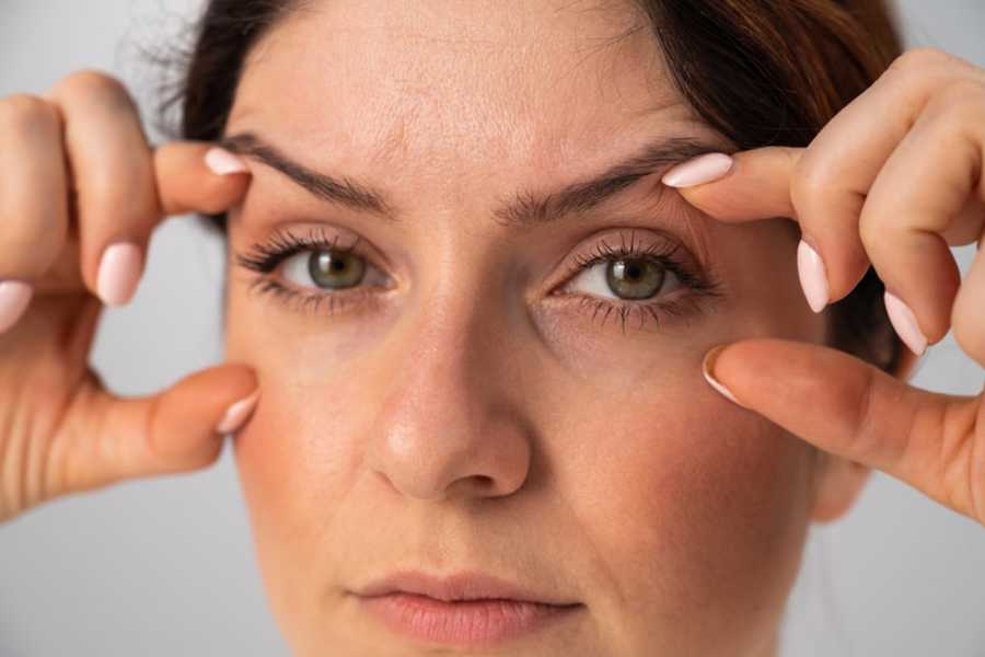 چالش‌ها و موفقیت‌های بلفاروپلاستی