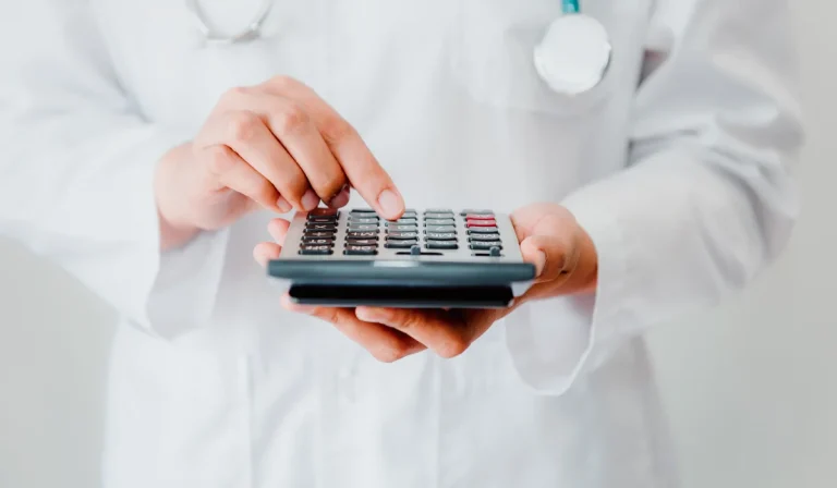 هزینه بلفاروپلاستی : در سال 1404 و در ایران چقدر است؟