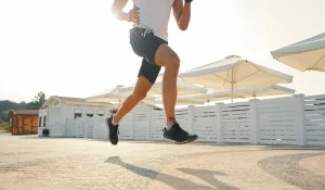 ورزش بعد از کاشت مو با رعایت چه نکاتی انجام میشود؟