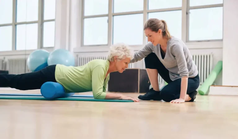 تمرینات ورزشی برای سالمندان : چه رویکردی برای بهبود کیفیت زندگی است؟