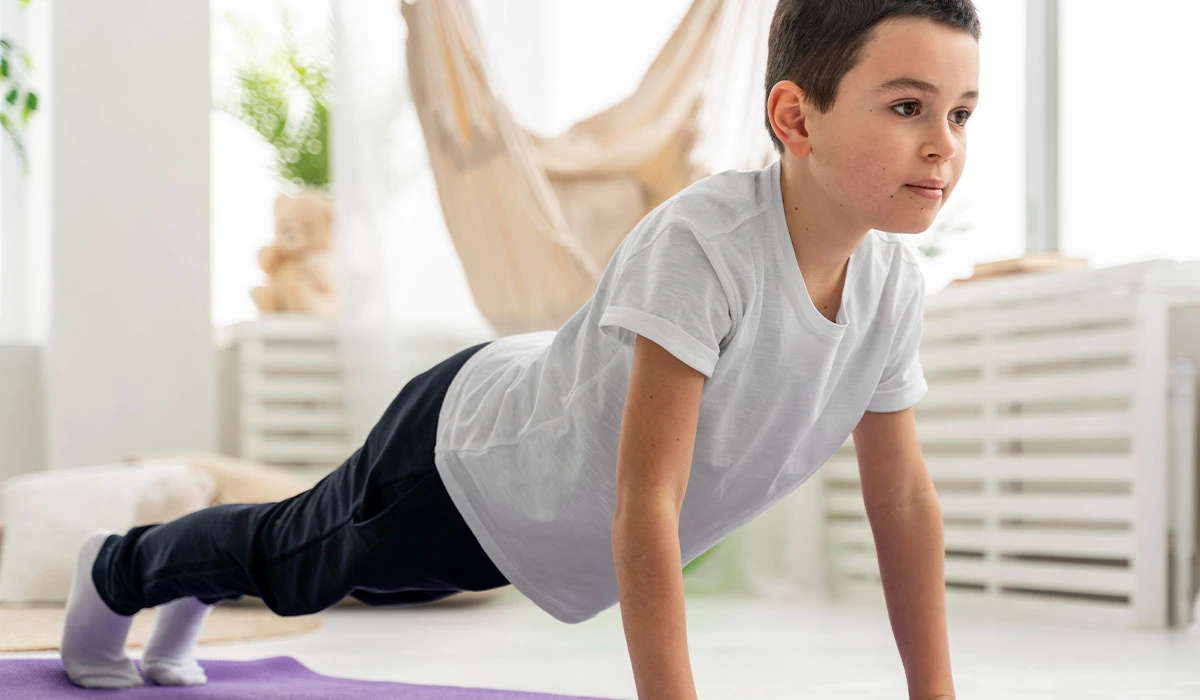 کودکی و نوجوانی (۶ تا ۱۸ سال)