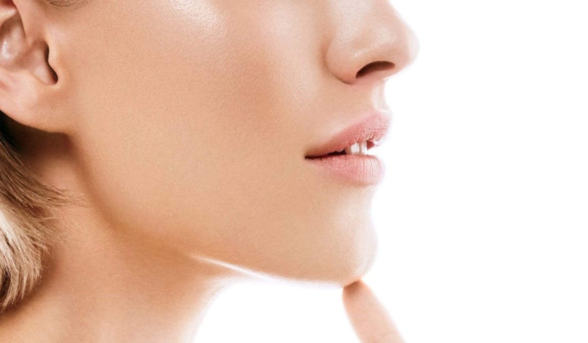 مزایا و معایب کانتورینگ چانه با ژل