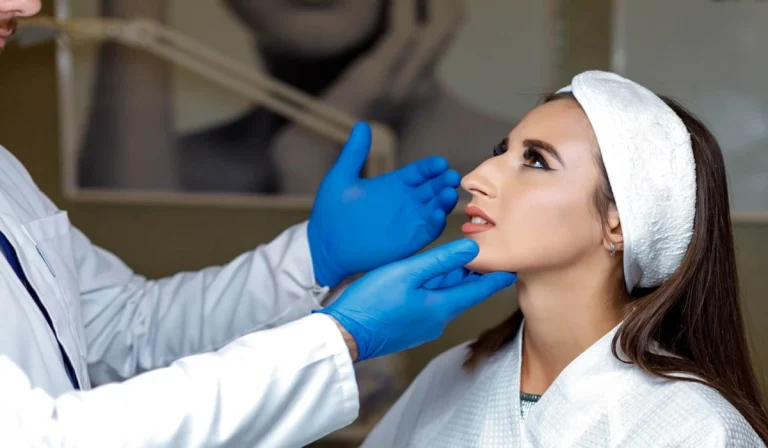 نقش مشاوره قبل از رینوپلاستی