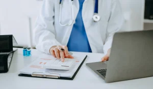 هزینه تزریق فیلر : در ایران و در سال 1404 چقدر است؟