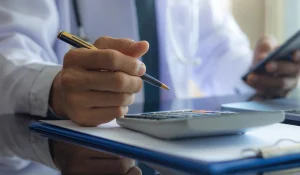 هزینه لیپولیز : در ایران و در سال 1404 چقدر است؟