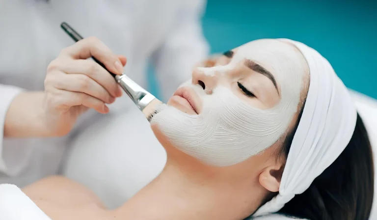 پوست شفاف در ۳۰ روز : روتین تخصصی زیبایی که معجزه می‌کند!