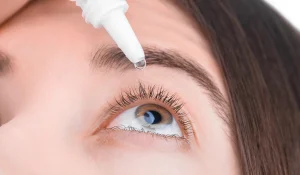 خشکی چشم بعد از بلفاروپلاستی : احتمال آسیب به غدد اشکی