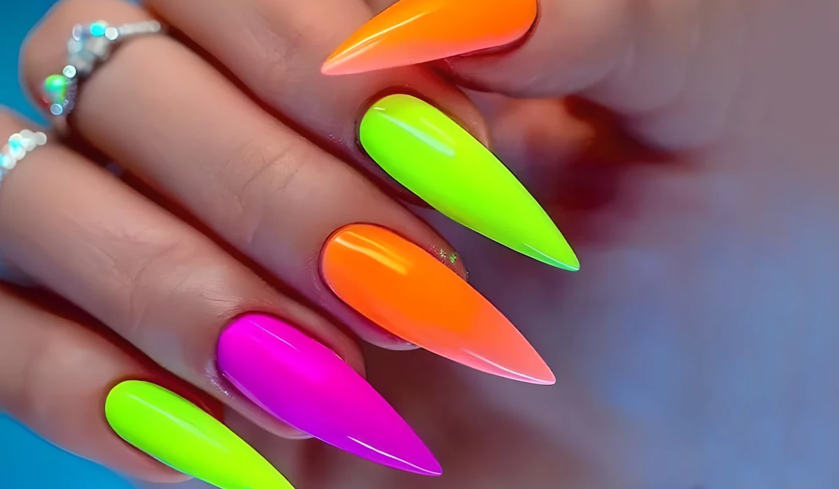 ناخن‌های نئونی و فلورسنت